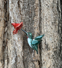Load image into Gallery viewer, Ruby-Throated Hummingbird Ornament with Flower